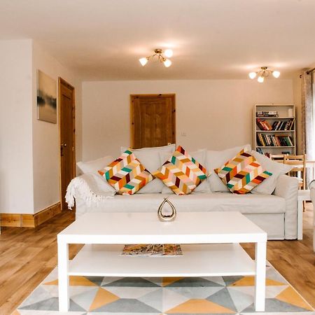 Holly Cottage, 2 Bed House, Sleeps 6 Cleobury Mortimer Bagian luar foto