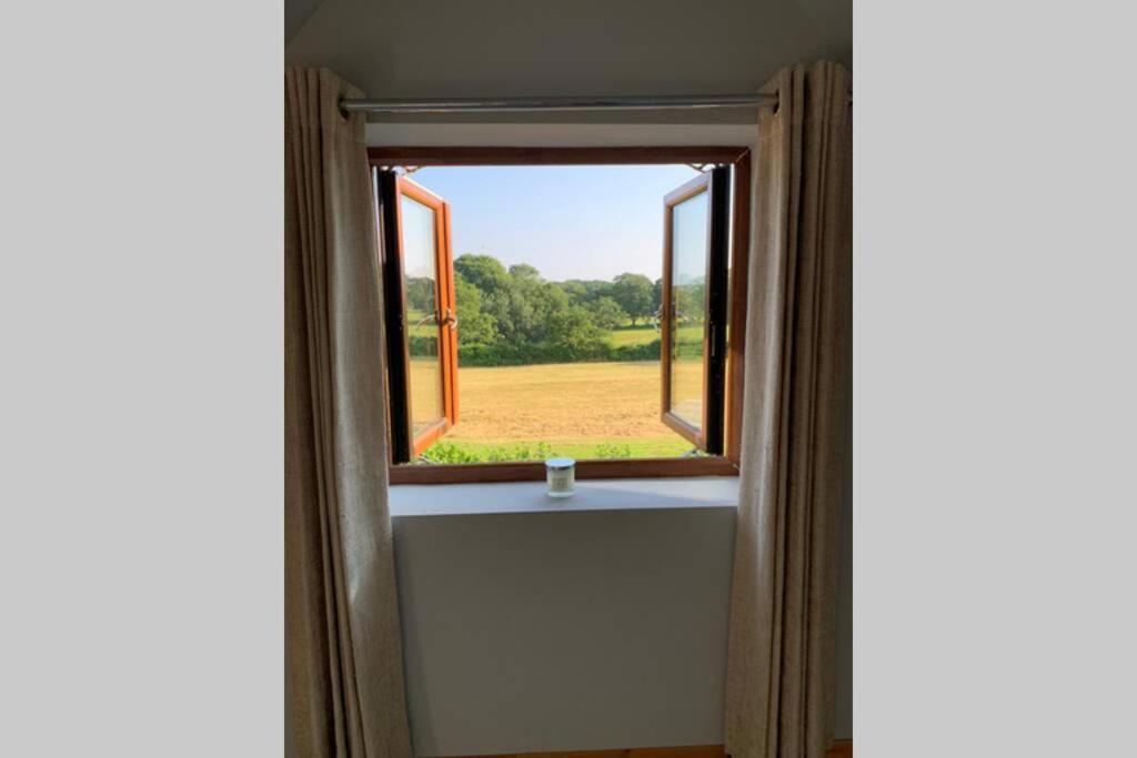 Holly Cottage, 2 Bed House, Sleeps 6 Cleobury Mortimer Bagian luar foto