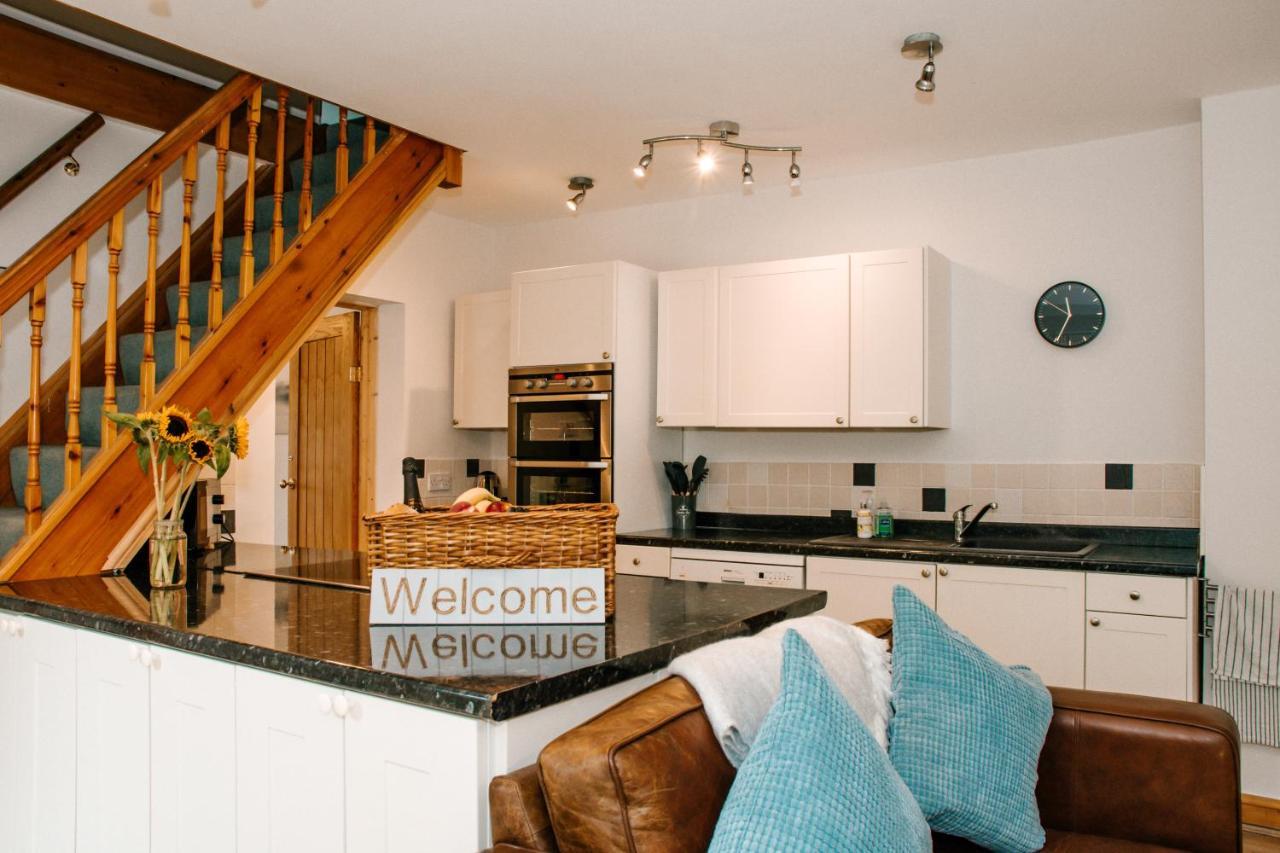 Holly Cottage, 2 Bed House, Sleeps 6 Cleobury Mortimer Bagian luar foto